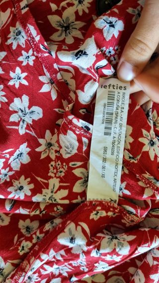 Falda midi flores de Lefties