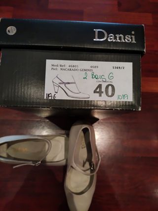 Zapatos novia piel salón Dansi. Número 40