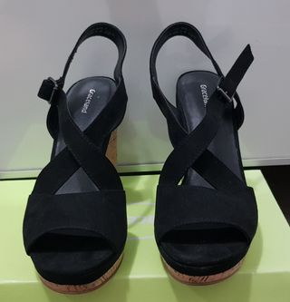 Sandalias de cuña negras