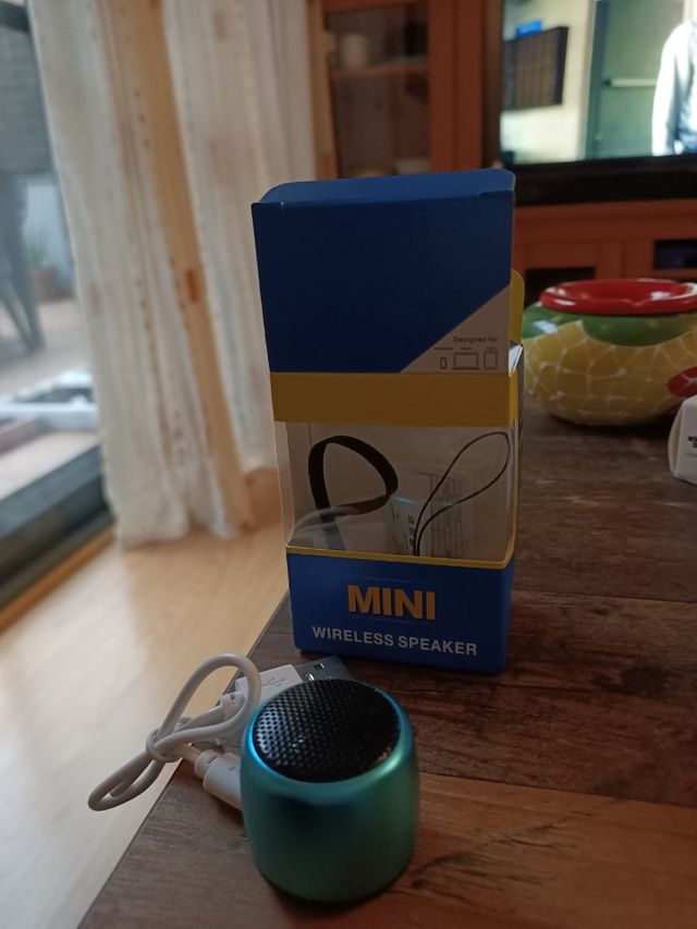mini altavoz bluetooh