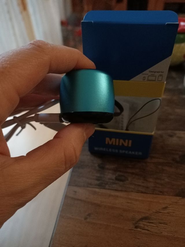 mini altavoz bluetooh