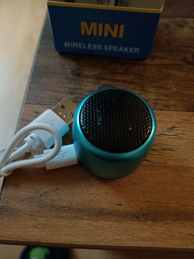 mini altavoz bluetooh