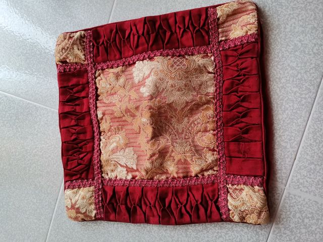 federa cuscini damascata bordeaux