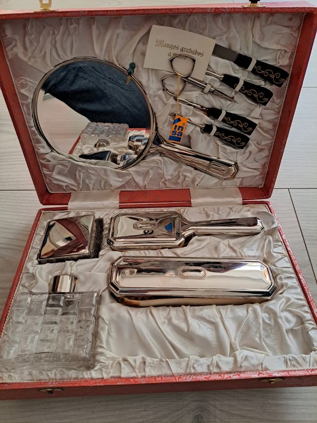 Juego de tocador de plata