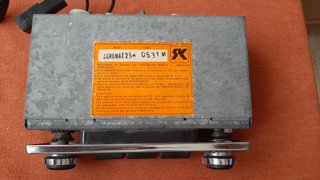 RADIO ANTIGUA DE COCHE
