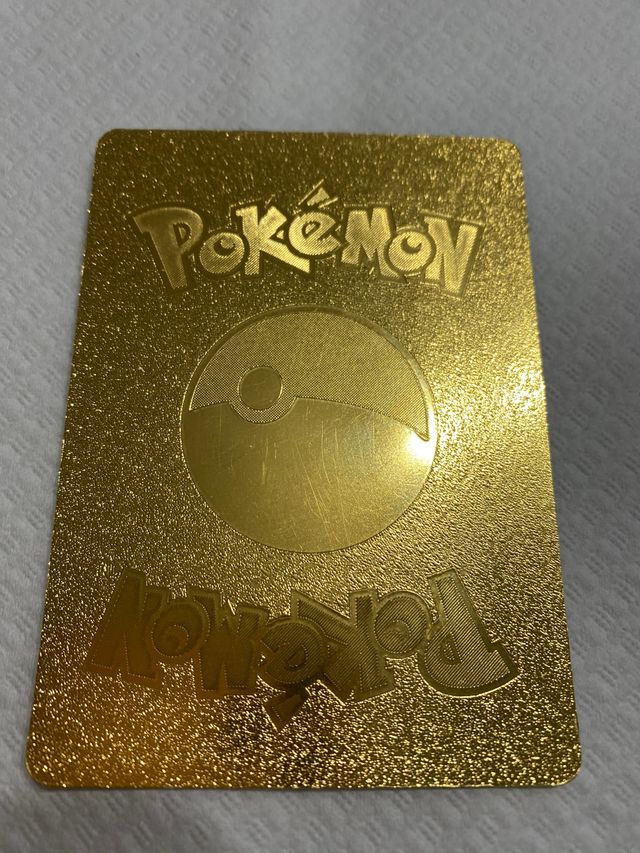 Carta Pokemon Dorada 