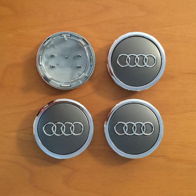 4 tappi coprimozzo Audi - diverse misure