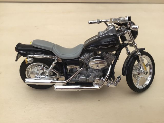 Maisto Harley Davidson 2002