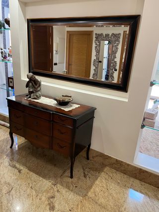 Se vende espejo con aparador