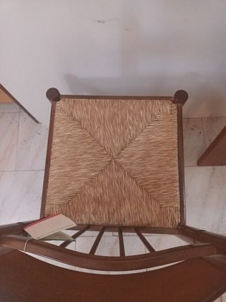 SILLA DE MADERA