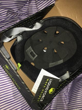 Capacete Liquid Force Hero Wakeboard