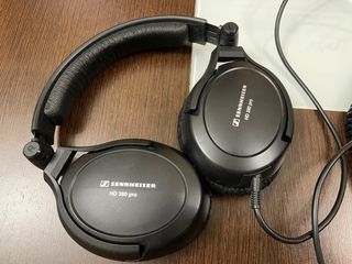 SENNHEISER HD 380 PRO