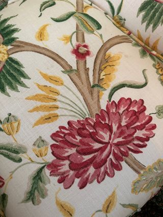 PRECIOSA BUTACA DE CASTAÑO