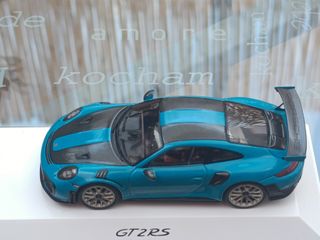 Porsche 911 GT2 RS 1/43 Spark