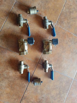 Accesorios fontanería calefacción.