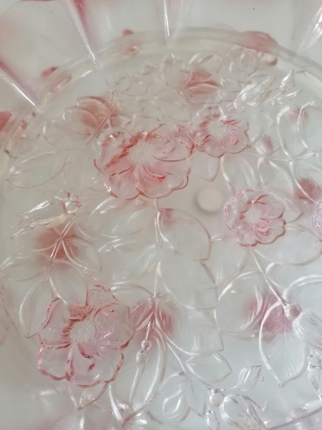 Grande vassoio e sotto vassoio di vetro