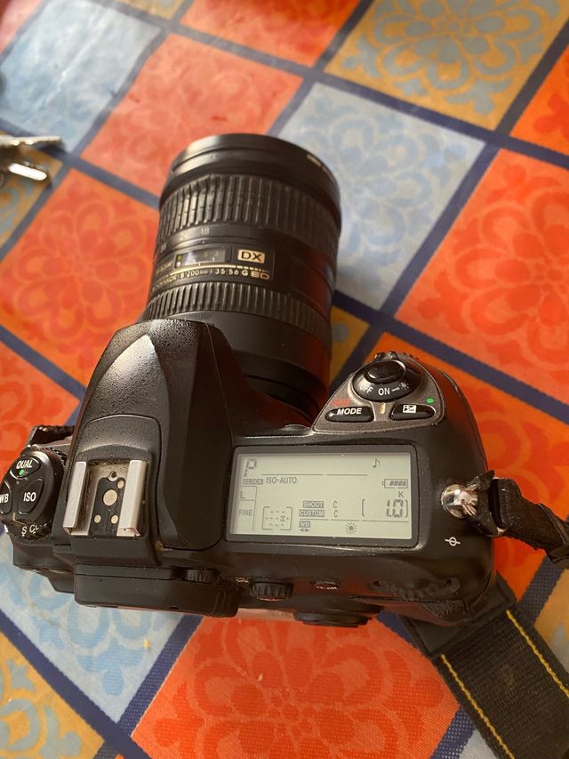 Se vende cámara Nikon D200