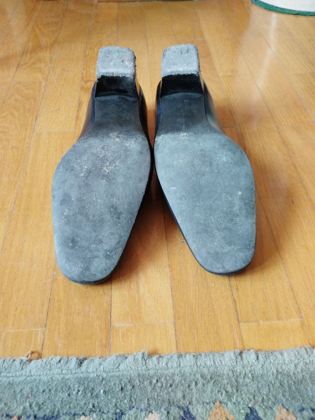 Zapatos de piel azul marino