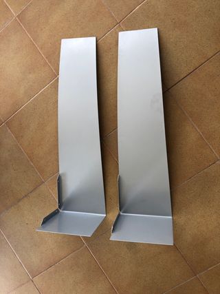 Dos estanterias  de metal Ikea