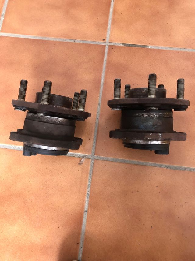 Rolamentos traseiros Ford Focus tdci 2014