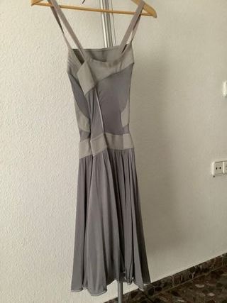 Vestido gris plata