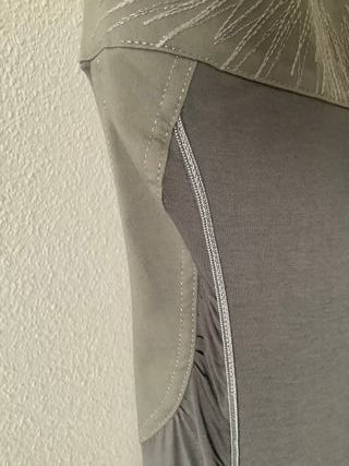 Vestido gris plata