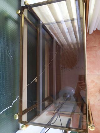 Mesa móvil, con ruedas