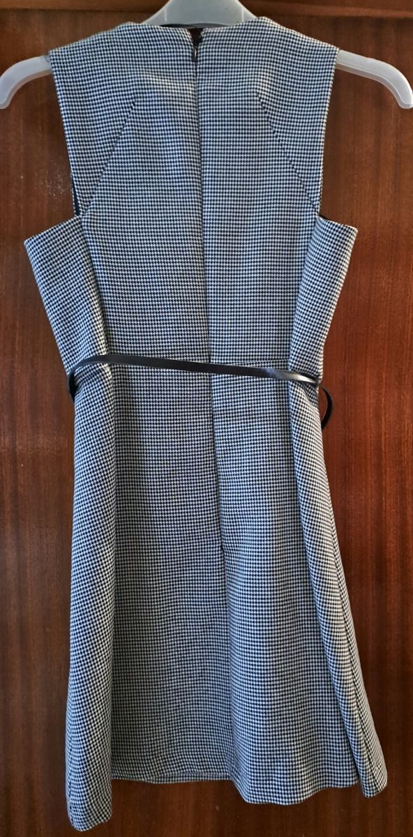 Vestido Mango pata de gallo