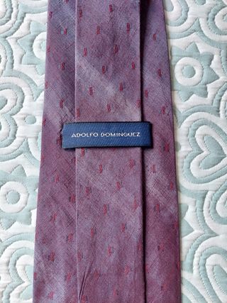 Corbata Adolfo Domínguez 