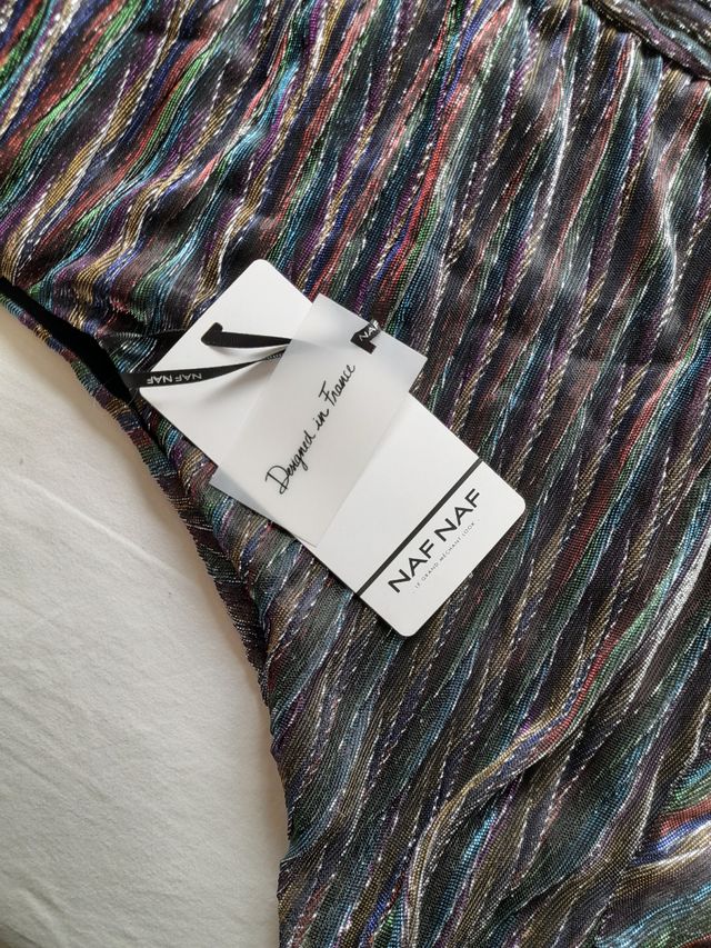 Vestido elegante y juvenil 