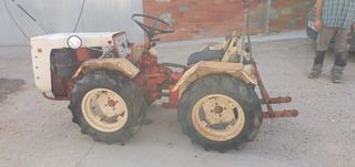 Tractor Lander