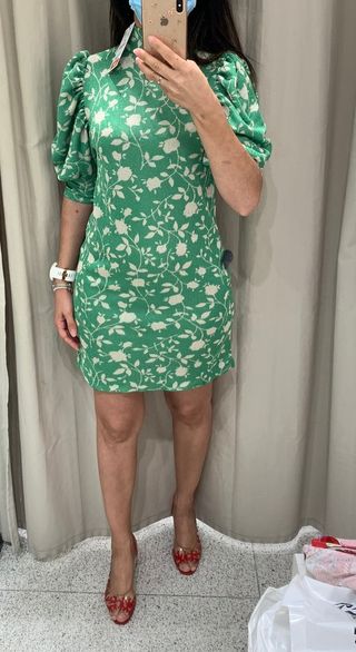 Vestido manga abullonada