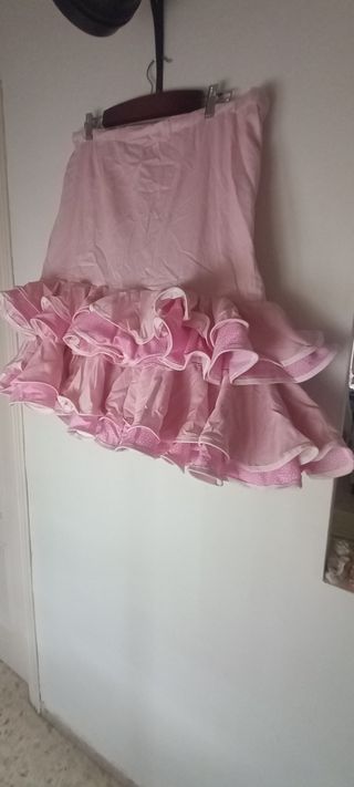 falda romería cortita que sirve de premamá