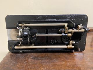 Máquina de coser Alfa