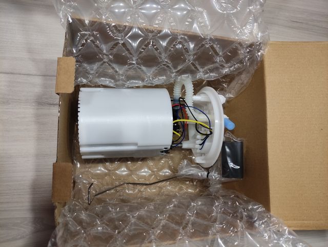 bomba gasolina combustible 172020029R Renault