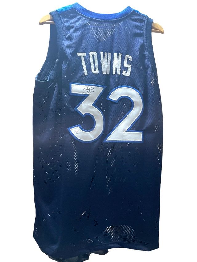 ANTHONY TOWNS Minnesota NBA (259€ de descuento del 10%)