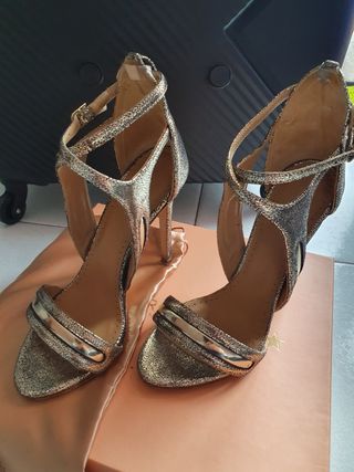 Sandali con tacco Marc Ellis