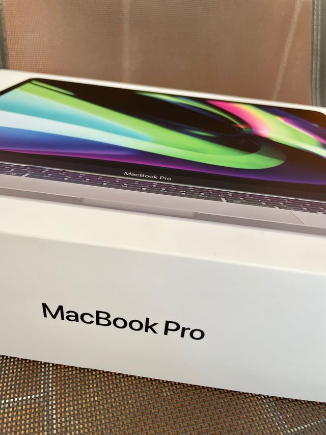 Caja del MacBook Pro (2020)