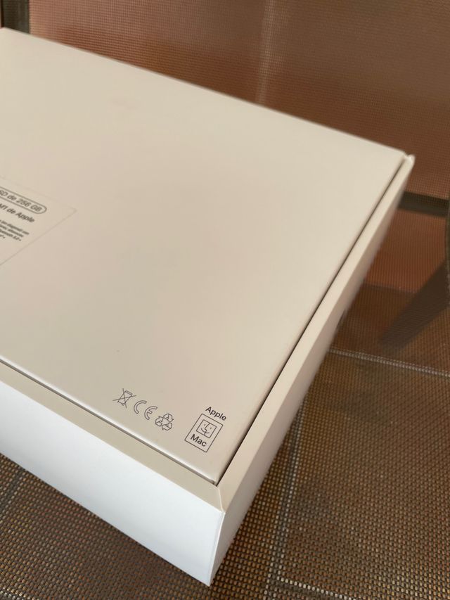 Caja del MacBook Pro (2020)