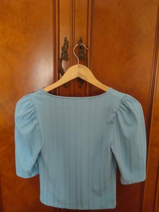 Camiseta azul bebé 