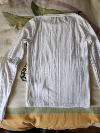 Camiseta mangas largas de Stradivarius talla S con