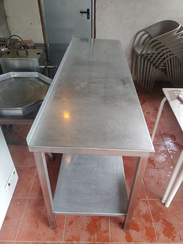 mesa de acero inoxidable