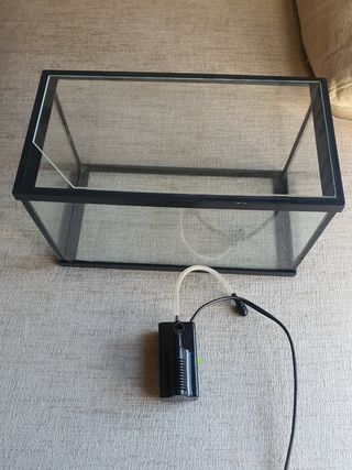 Acuario 8 Litros con bomba