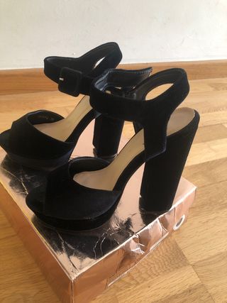 Zapatos terciopelo