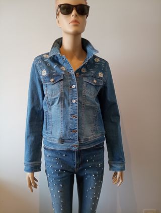Cazadora vaquera de Pilar Prieto