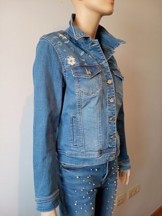 Cazadora vaquera de Pilar Prieto