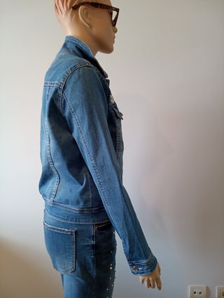 Cazadora vaquera de Pilar Prieto