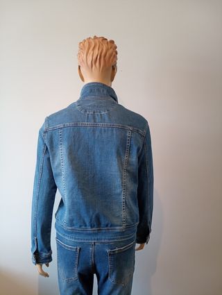 Cazadora vaquera de Pilar Prieto