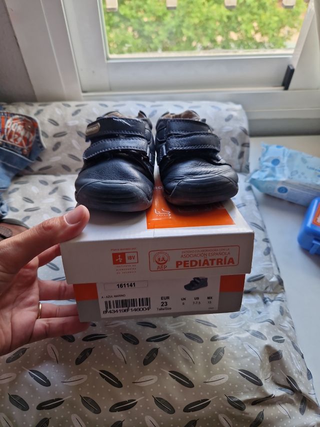 zapatos niño biomecanics 23