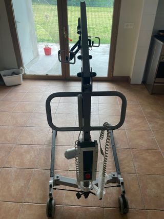 Grúa eléctrica para enfermos